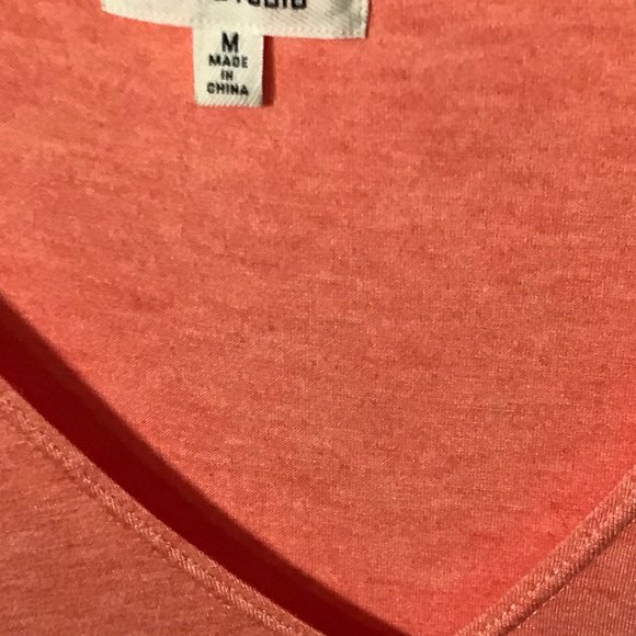 Max Studio coral/orange v-neck ruffle sleeve top with tie front - Size Large - Picture 4 of 10